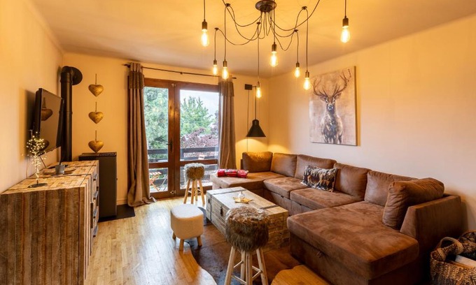Superbolquere Apartment | La Rose de Lou - Grand duplex avec vue montagne