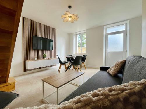 Houesville House | La Rose des Marais - Renovated & Fully Equipped House