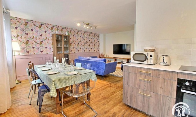 Pontivy House | La rose des vents
