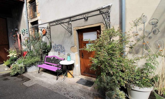 Vaulx En Velin Village Apartment | La Roue Arrière - VAULX EN VELIN
