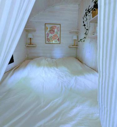 Neung-sur-Beuvron House | La roulotte