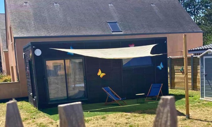 Portbail Ski Chalet | La Roulotte - Tiny House 150m de la Plage