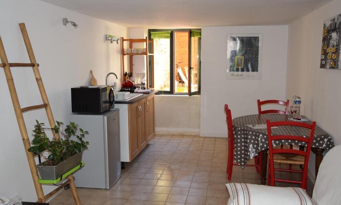Beaune Apartment | la route des vins