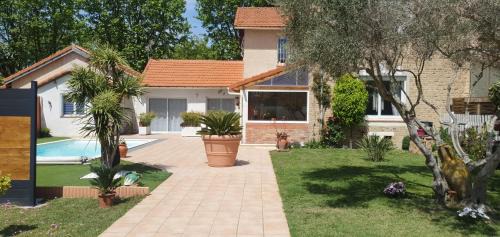 Salin-de-Giraud Bed & Breakfast | La Salamandre de Camargue