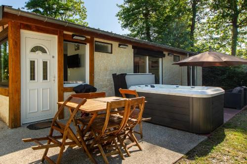 Selles-sur-Cher House | La Salamandre - maison avec jacuzzi