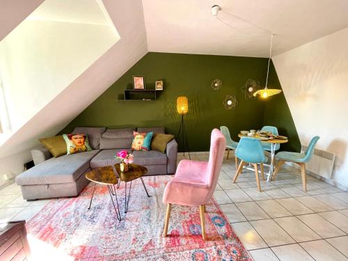 Beauvais Apartment | La Suite Frida, Cosy & Quiet