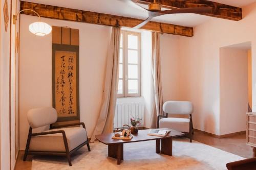 Uzes Apartment | La suite Kyoto, appartement privé Uzès