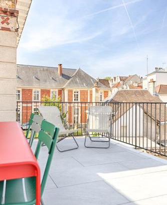 Lagny-sur-Marne Apartment | La Terrasse à 15min de Disneyland Paris