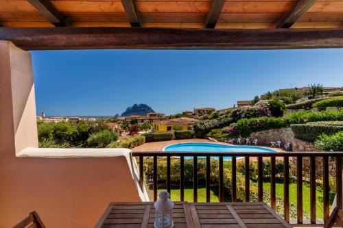 Porto San Paolo Apartment | La terrazza su Tavolara