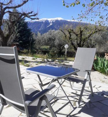 Plaisians Bed & Breakfast | La tonnelle