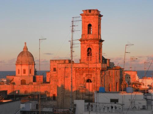 Centro Storico Bed & Breakfast | La Torre e il Mare Rooms by STHEY