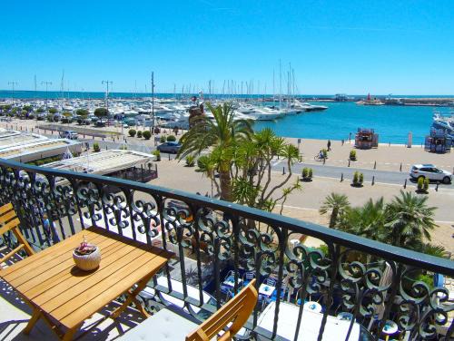 Cambrils Apartment | La Torre Oceanside