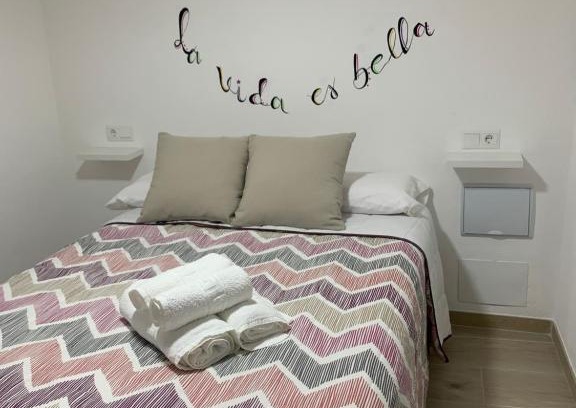 Setenil de las Bodegas House | La Vida es Bella