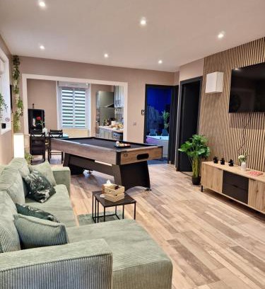 Conde-sur-Noireau Apartment | La VIDA
