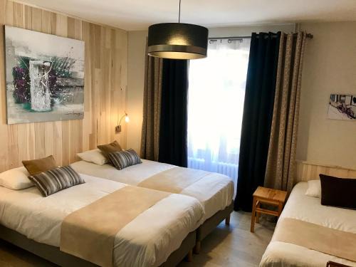 Saint-Agnan Hotel | La Vieille Auberge du Lac