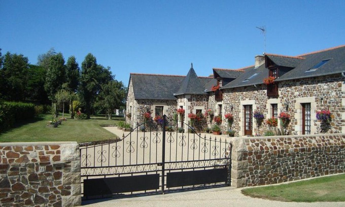 Tregomeur Bed & Breakfast | La vieux ville