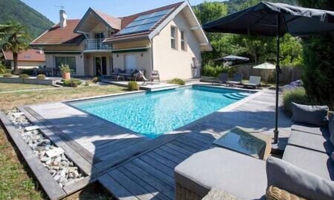 Menthon-Saint-Bernard House | La Villa des Cotes, 8/9p, private pool