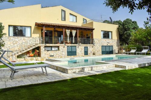 Poggio dei Pini Bed & Breakfast | La Villa Incantata