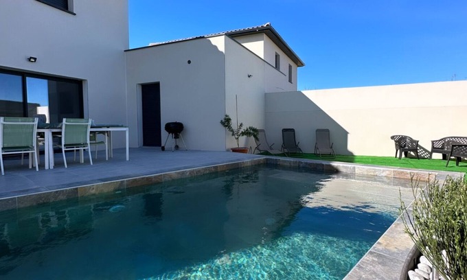 Sernhac Villa | La Villa Justbeautiful Avec Piscine et Jacuzzi