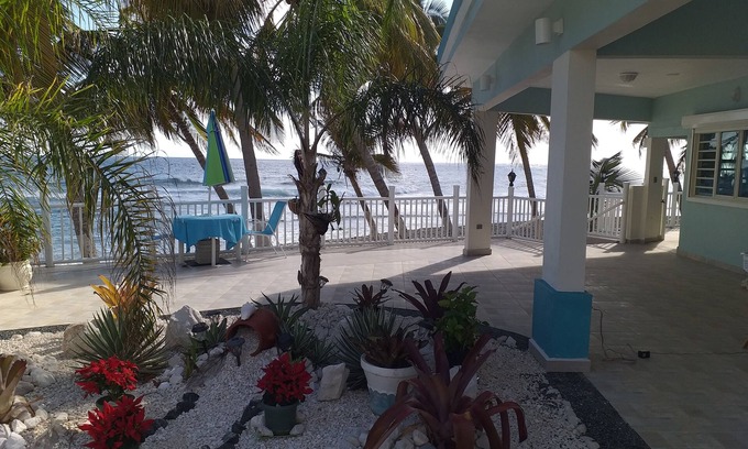 Patillas Apartment | La Vista Del Mar is new beach front property containing two private units.