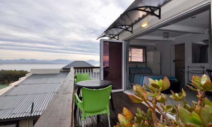 Mossel Bay Apartment | La Vue