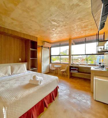 San Salvador Bed & Breakfast | La Zona Hostel