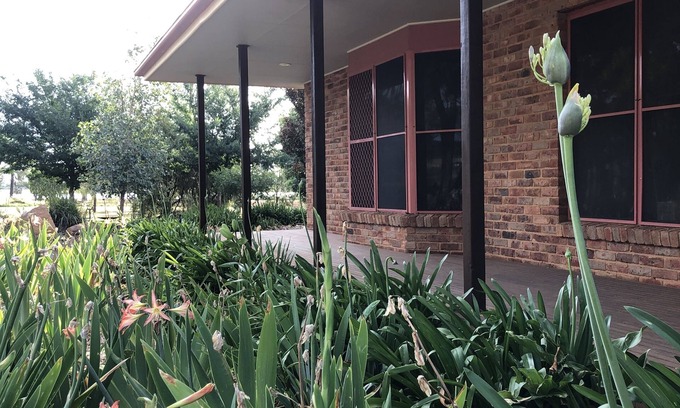 Dubbo Apartment | Labanna Retreat Peaceful, safe, rural setting