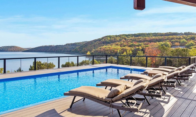 Lampe House | Labor Day Open, Pvt Outdoor Pool-Pvt HotTub-Breathtaking Lake Views/Access-New Build-Free Tickets