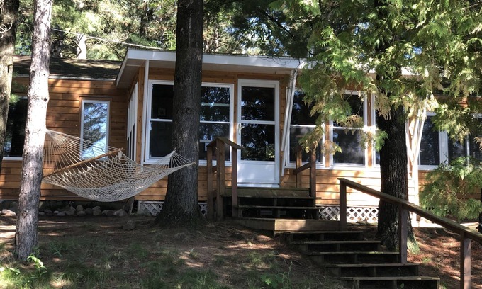 Wautoma Cottage | Labor Day week still available!