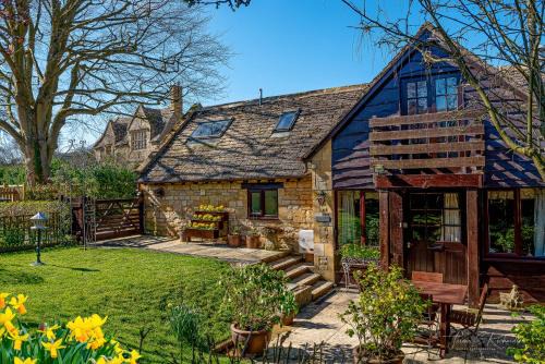 Broadway House | Laburnum Cottage Broadway