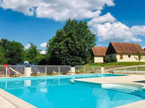 Lacapelle-Marival House | Lac Bleu 16