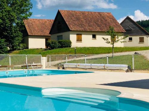 Lacapelle-Marival House | Lac Bleu 25