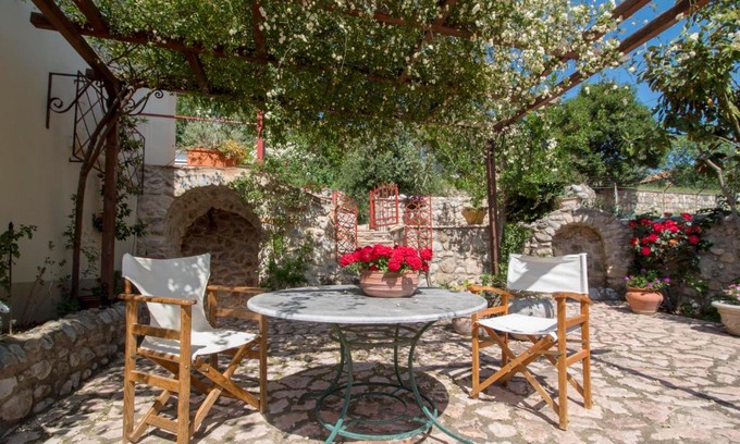 Tripi House | Laconian Collection Ano Chora Vordonia