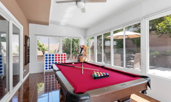 Ladera Heights House | Ladera Luxe Getaway