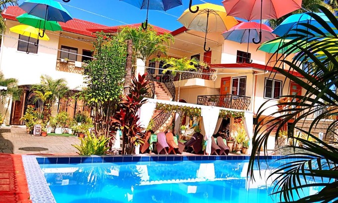 Cabadbaran Hotel | Ladolcevita Inland Resort