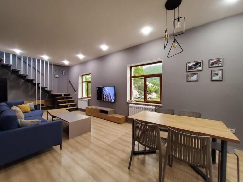 Azerbaijan Villa | lady and bear villa
