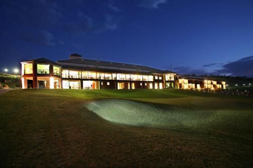 Normanville Resort | Lady Bay Hotel