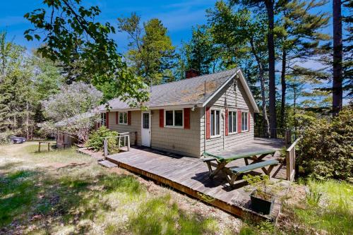 Mount Desert House | Ladyslipper Cottage
