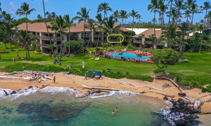 Wailua Condo | Lae Nani #222 - Wailua Beachfront with pool, tennis and amazing ocean views!