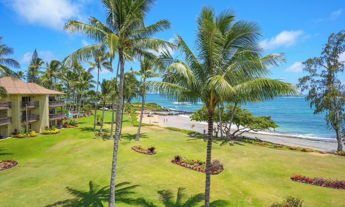 Wailua Condo | Lae Nani 531-Oceanfront View Top Floor with AC