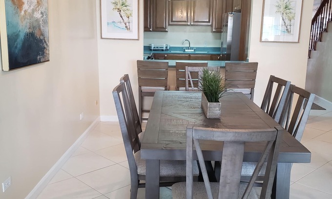 Nassau Condo | Lagoon Luxury at Sandyport