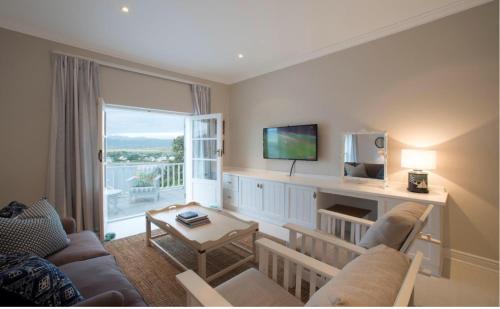 Knysna House | Lagoon View Guest Suite