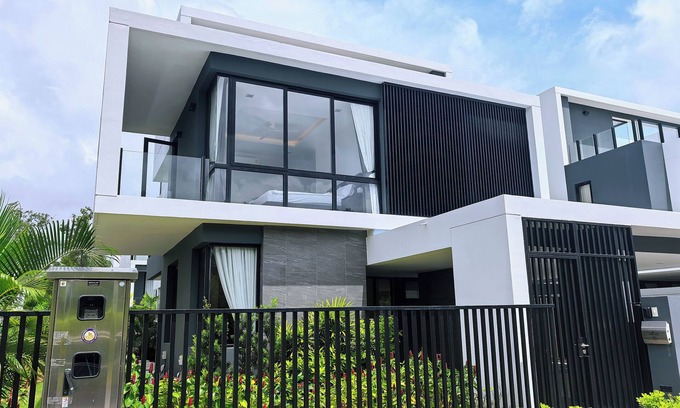 Choeng Thale Villa | laguna 5 卧室，私人泳池别墅