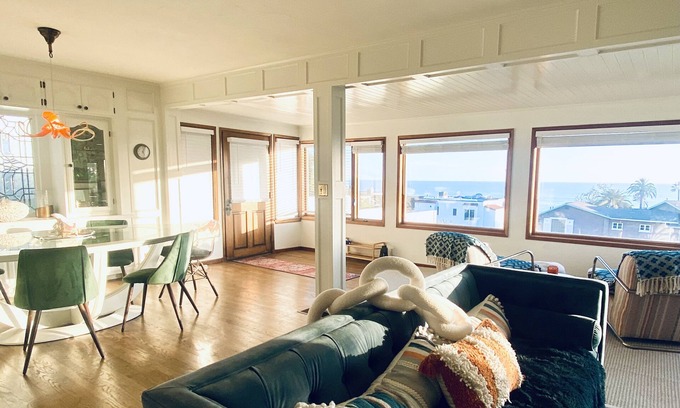 Laguna Beach House | Laguna Coast Cottage. Location, location, location!