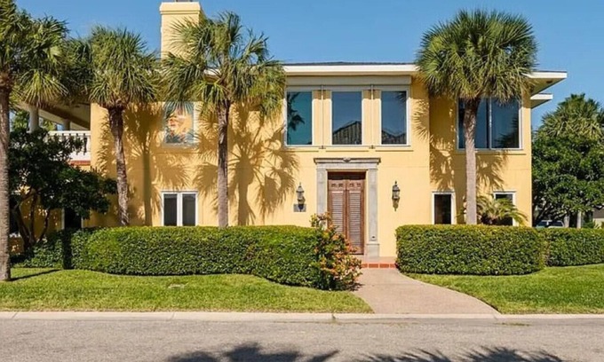 Key Allegro House | Laguna Dreamer/Pool/Private Dock