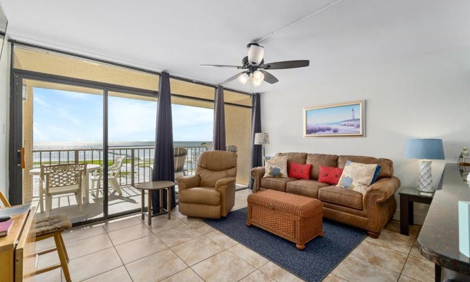 Rockport Apartment | Laguna Reef #315 - Bayview Retreat