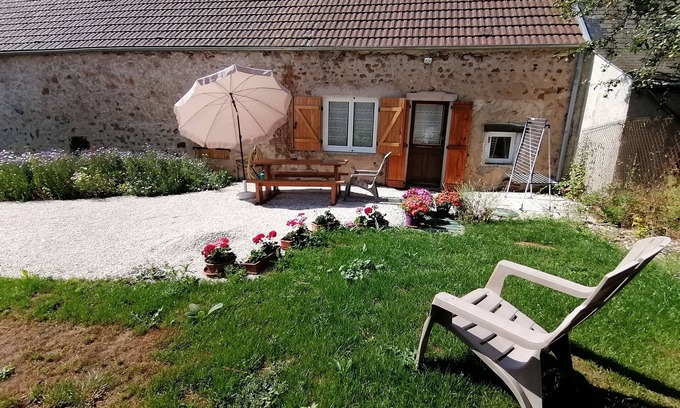Courcelles-Fremoy House | Lai p'tiote Niaupe