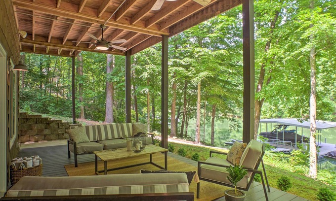 Winchester House | Lak Haus: Resort-Style Home on Tims Ford Lake!