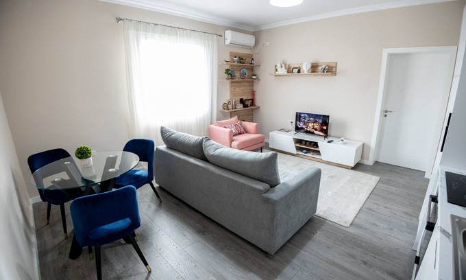 Blloku Apartment | Lake City Apartmentn