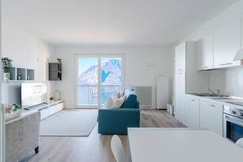 Perledo Apartment | Lake Como views, bright cozy apartment